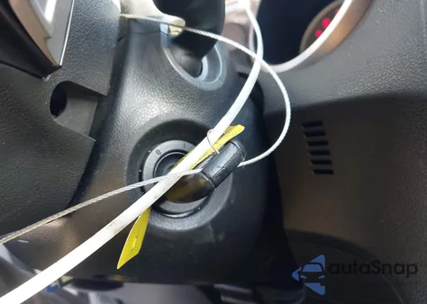 2011 Honda Fit Sport z USA, uszkodzony, nr VIN JHMGE8H57BC026304